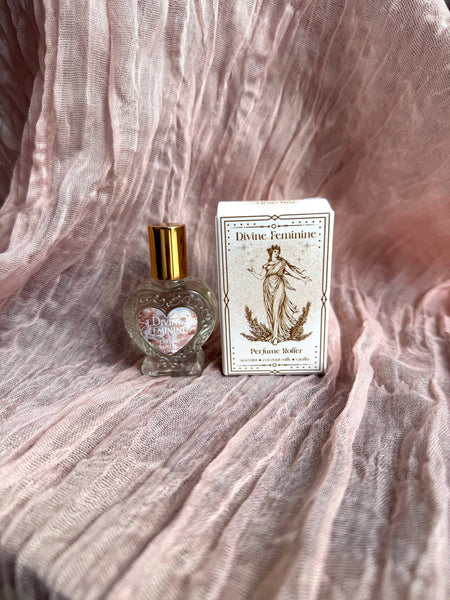 Divine Feminine Coconut Vanilla Crystal Perfume Roller 15 ml
