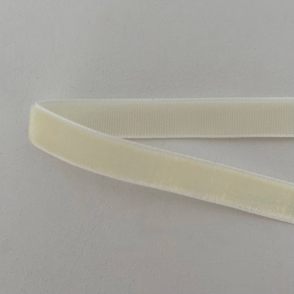 2 1/4" round top brass bell ornament 16 colors velvet ribbon