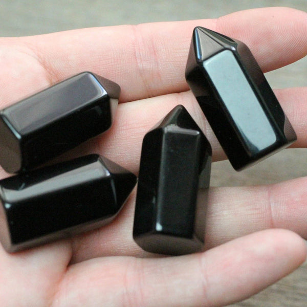 Gemstone Chubby Obelisk – Small Carved Crystal Tower