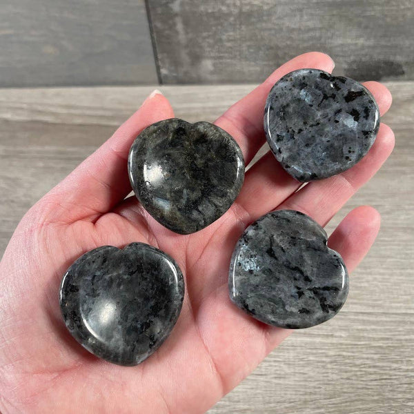 Heart Shaped Worry Stones – Bulk Crystal Pocket Stones