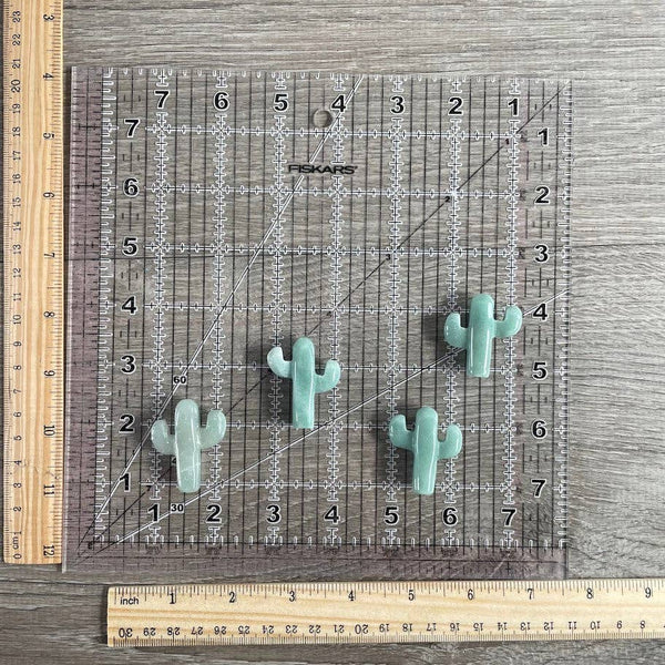 Aventurine Carved Cactus Figurine – Wholesale Crystal Décor