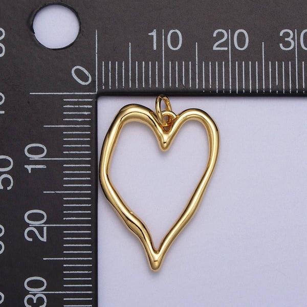 Gold Geometric Open Heart Minimalist Charm | AC023