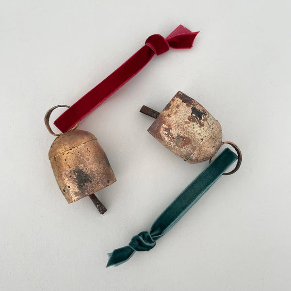 2 1/4" round top brass bell ornament 16 colors velvet ribbon