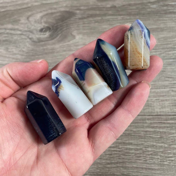 Gemstone Chubby Obelisk – Small Carved Crystal Tower